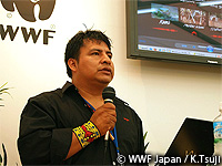 101021wwfbooth4.jpg